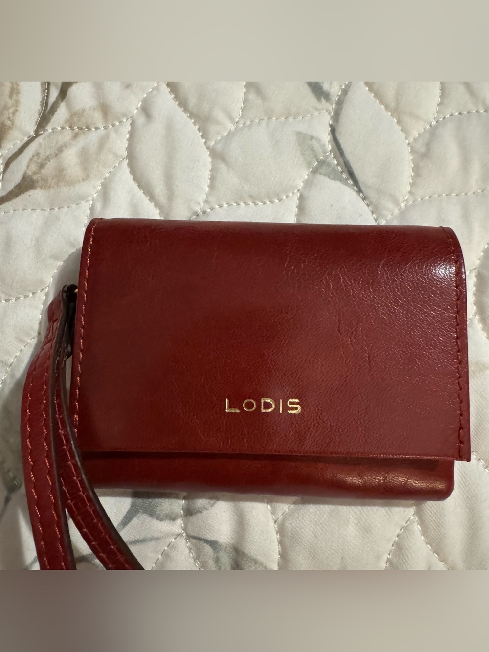 LODIS Red Genuine Leather Folding Wristlet Wallet - Compact Travel Clutch